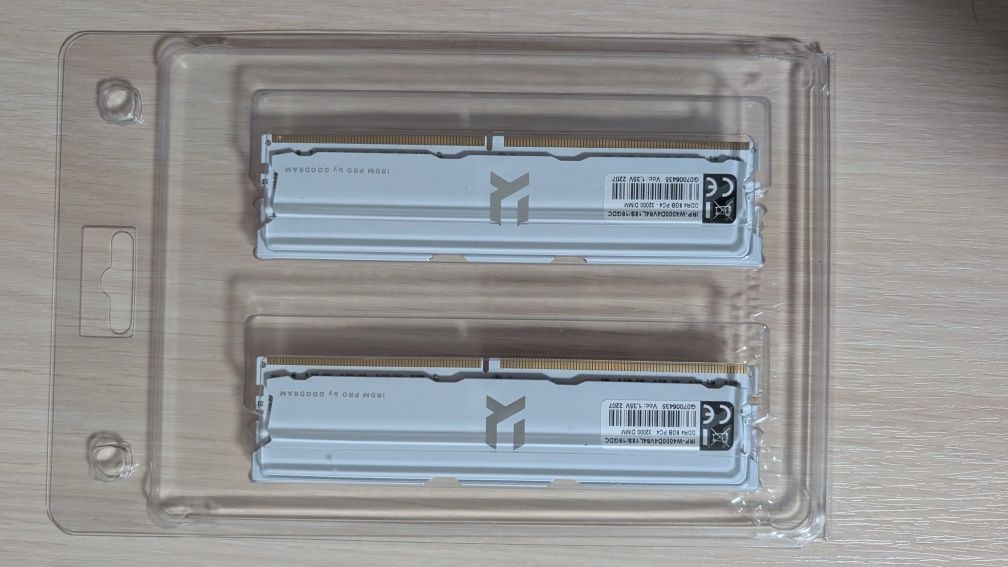 Оперативна пам'ять Goodram 4000 Mhz