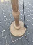 Lampa stojaca drewniana