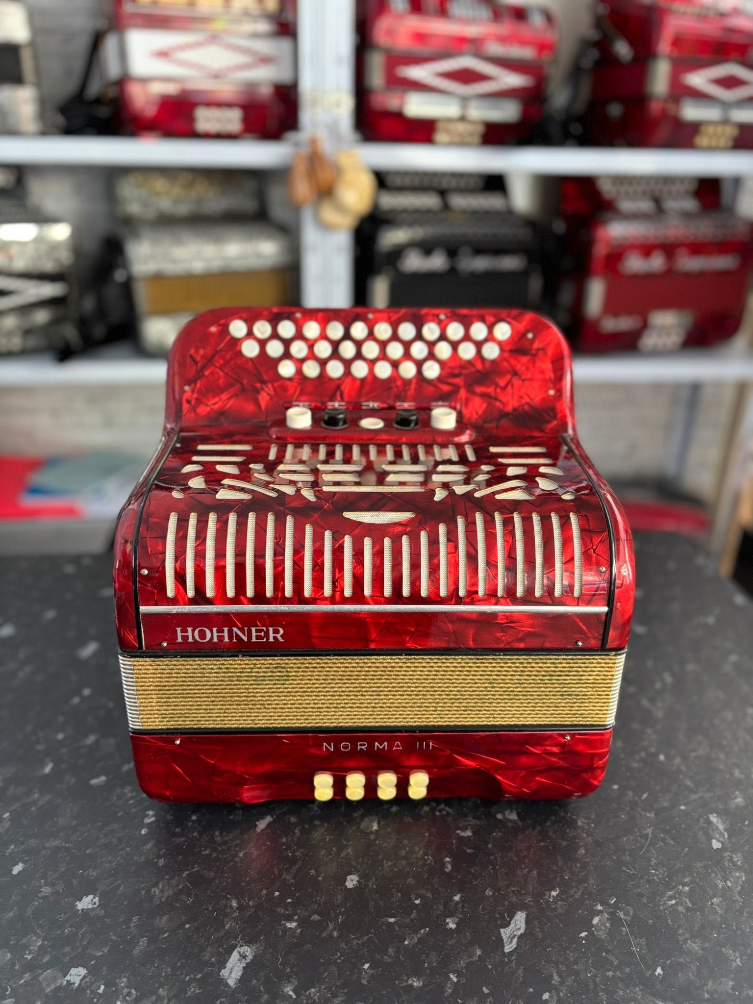 Concertina Hohner Norma III Fã
