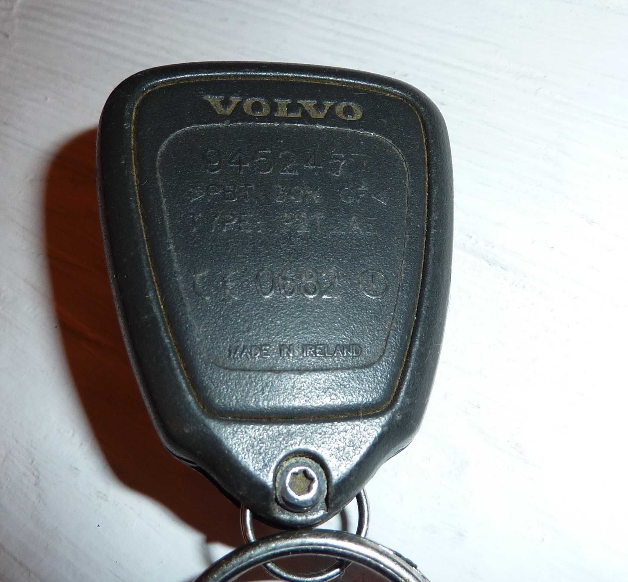 Oryginalne piloty Volvo S60 - 2 sztuki