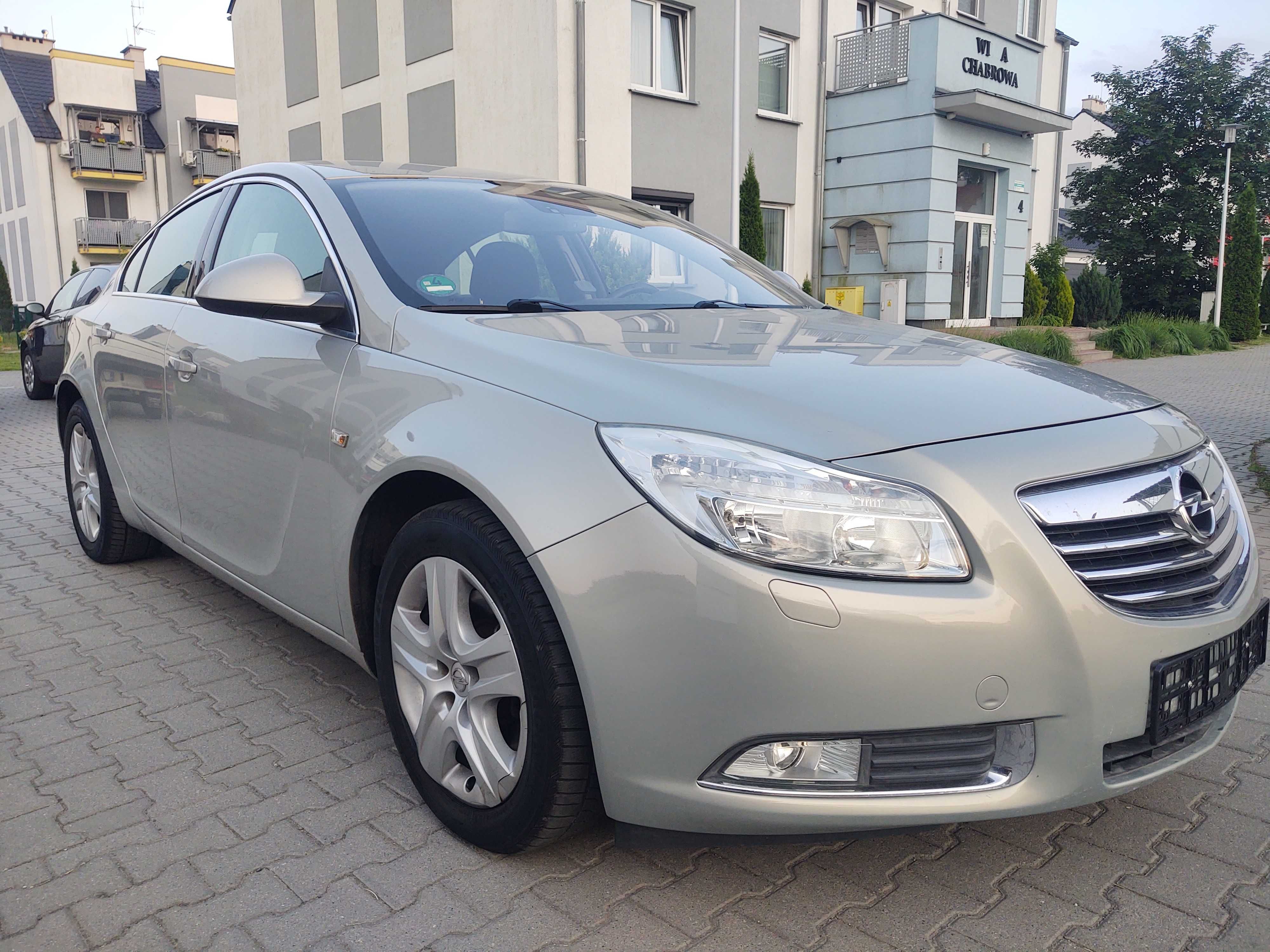 opel insignia 2009r 2.0 turbo 220KM SUPER STAN 159 tyś km NAWIGACJA