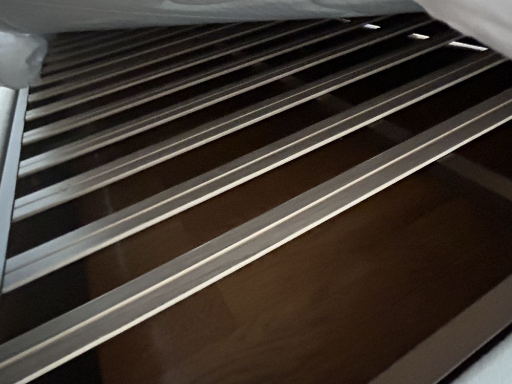 Cama estofada feita por medida