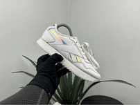 Оригінал! Кросівки шкіряні Reebok Glide 38 розмір 307