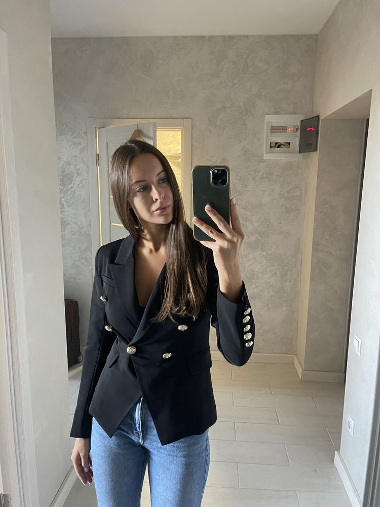Чорний Піджак Balmain XS/ S