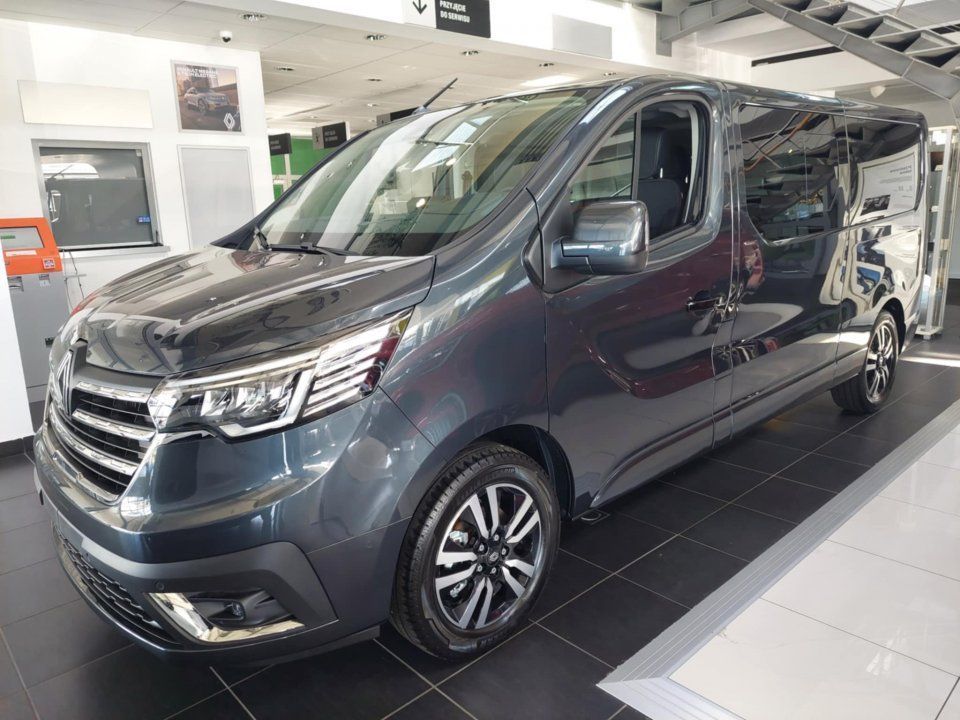 Renault Trafic SpaceClass 8 os. 150 KM,, 2025r. - dostępny od ręki !!!