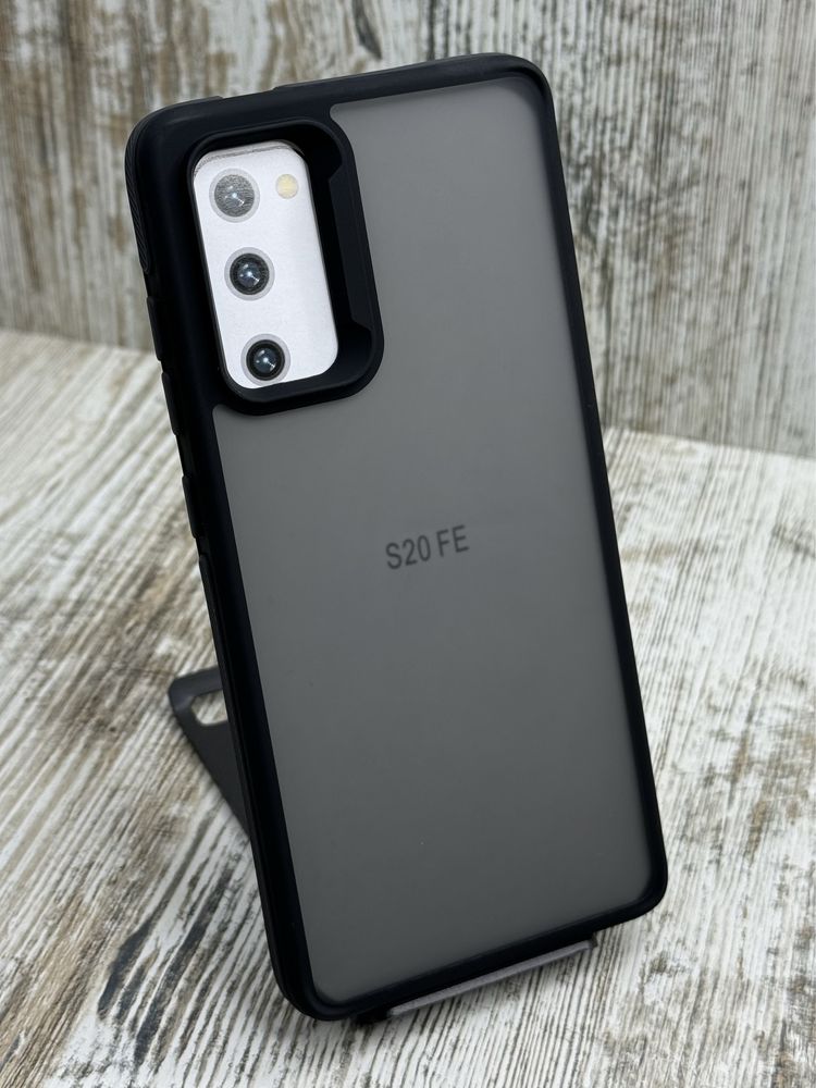 Матовый противоударный чехол Dual Matt на Samsung S20 FE/ S21 FE
