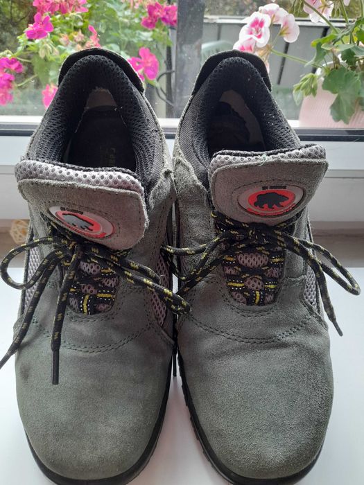 Buty bhp z wzmocnionym noskiem