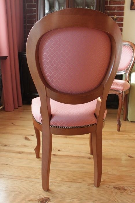 prezent ślubny stylowe drewniane krzesła, krzesło do toaletki, stół