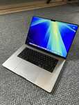 Laptop MacBook Pro 16" M1 Pro 16 GB 512 idealny + pokrowiec