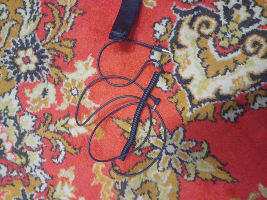 Продаю Marshall Major IV