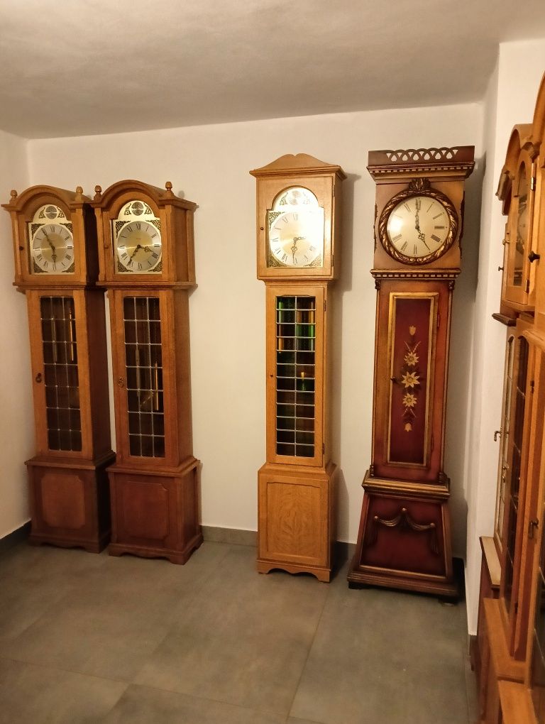 Zegar stojocy tempus fugit