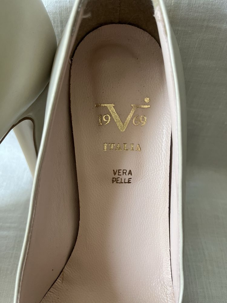 Туфли Versace беж