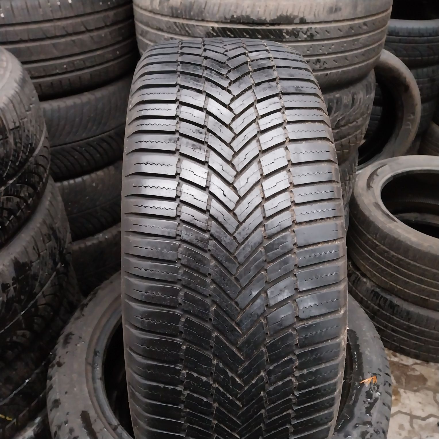 Opony Całoroczne BRIDGESTONE 235/50R19 103W