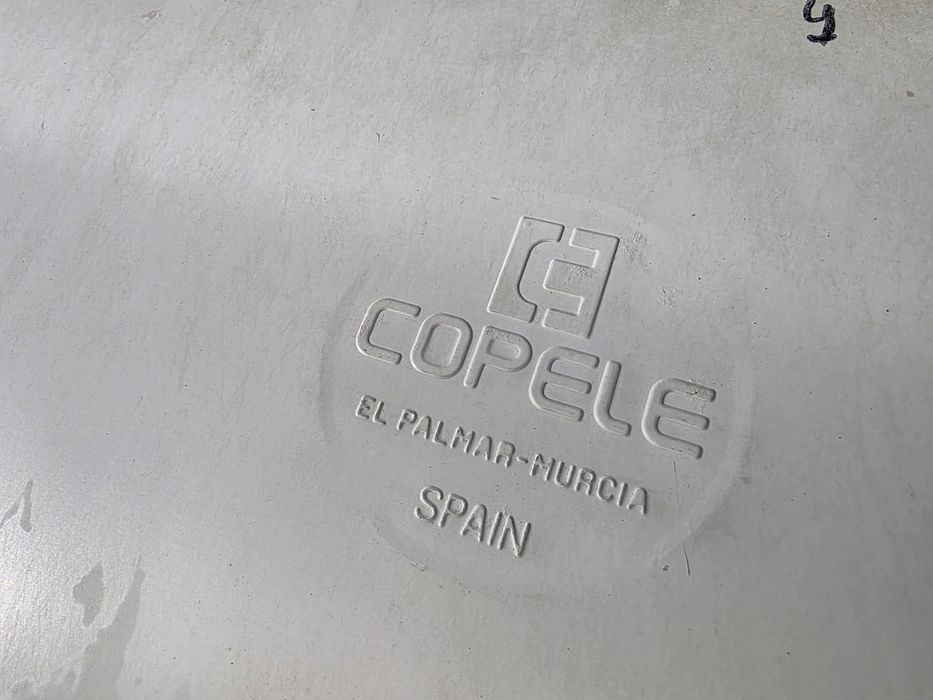 Jaula 5 Casais Perdizes reprodutoras completa