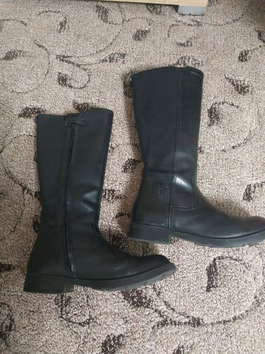 Шкіряні чоботи geox