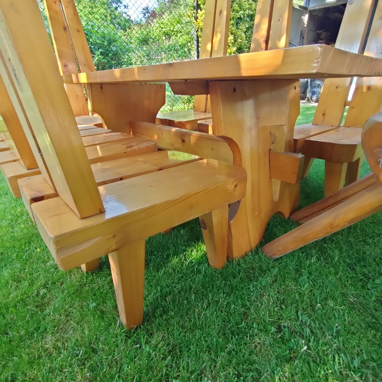 Stół i krzesła zestaw w stylu góralskim