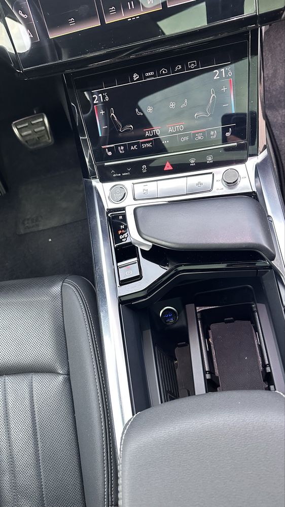 AUDI Etron SPORTBACK 2021 S Line 55 в ідеальному стані