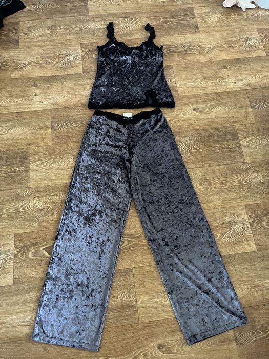 Піжама велюрова.