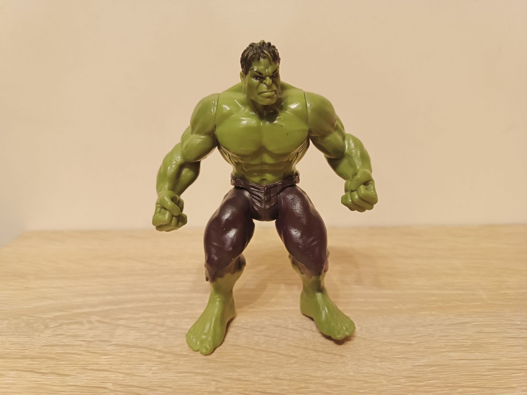 Avengers Assemble Smashing Hero Hulk 4,5" Figurka akcji Hasbro 2013