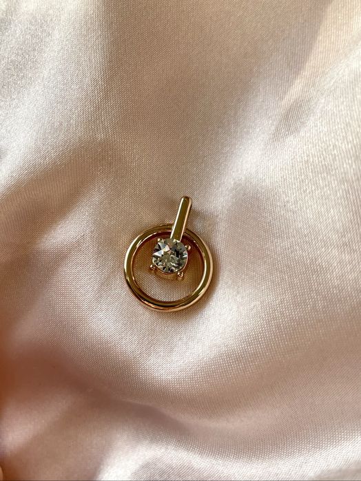 Zawieszka z kryształem Swarovskiego