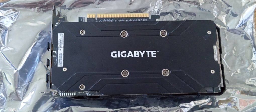 Karta graficzna Gigabyte RX570 4GB