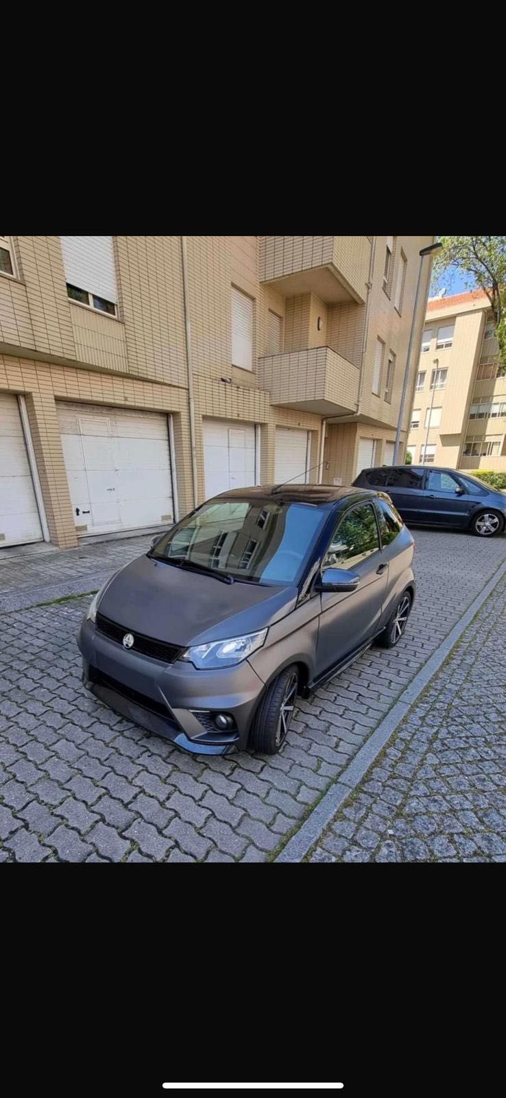 Aixam 2107 como novo