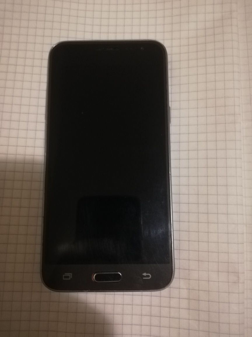 Samsung Galaxy j 3 dual sim