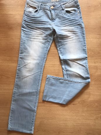 Spodnie jeans 42/44