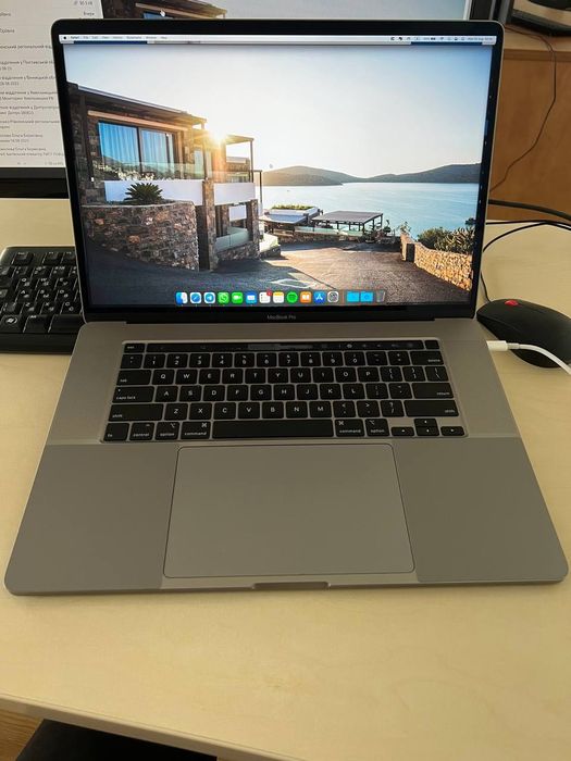 Apple MacBook Pro 16'' 1TB Core i9-9880H 2019 (MVVM2) Space Grey