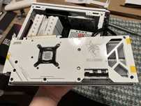 Radeon RX 7800 XT Hellhound PowerColor Spectral White biała