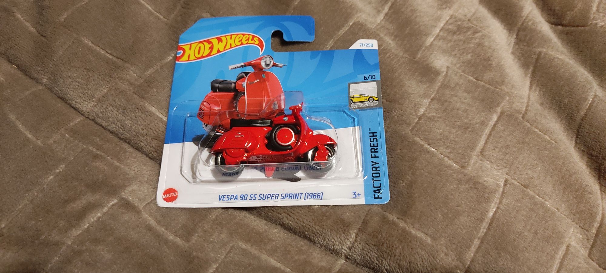 Hot Wheels Vespa 90 SS Super Sprint 1966