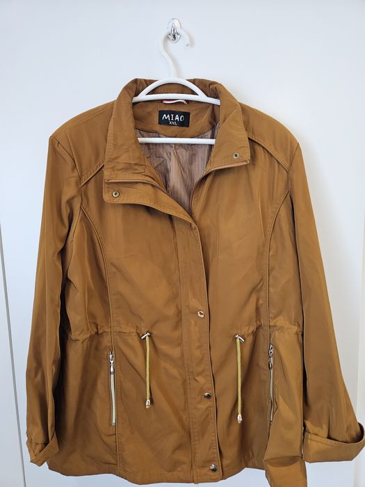 Vendo casacos mulher XXL