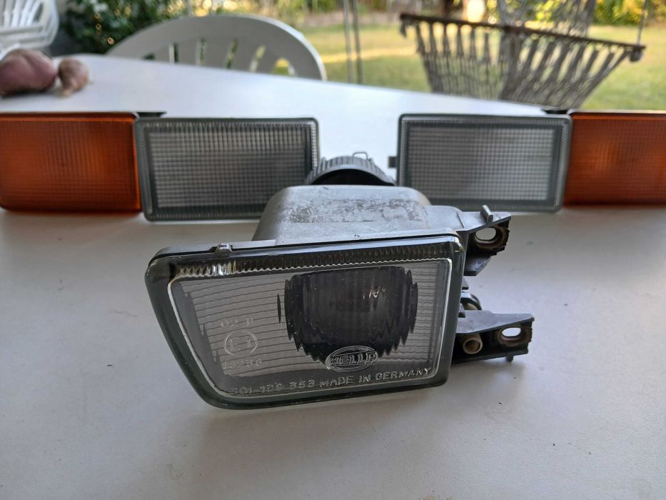 Farol nevoeiro Hella VW Golf 3+ piscas