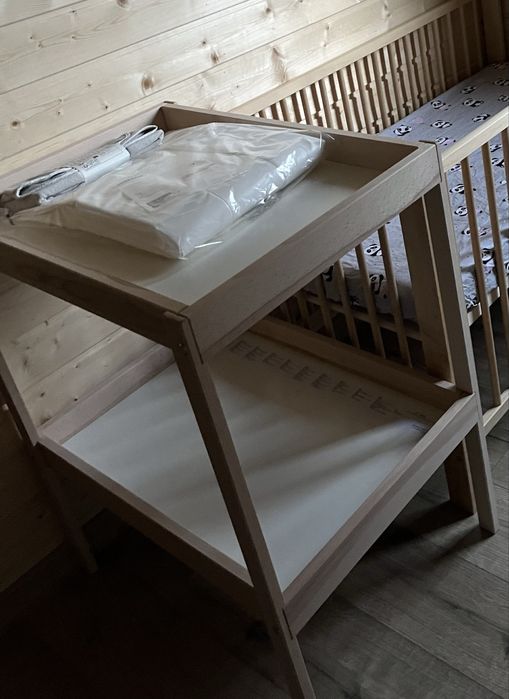 SNIGLAR stół do przewijania, buk/biały 72x53cm