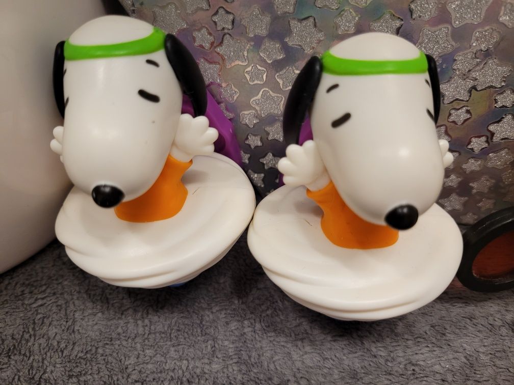 Figurki, breloki Snoopy z Mc Donald