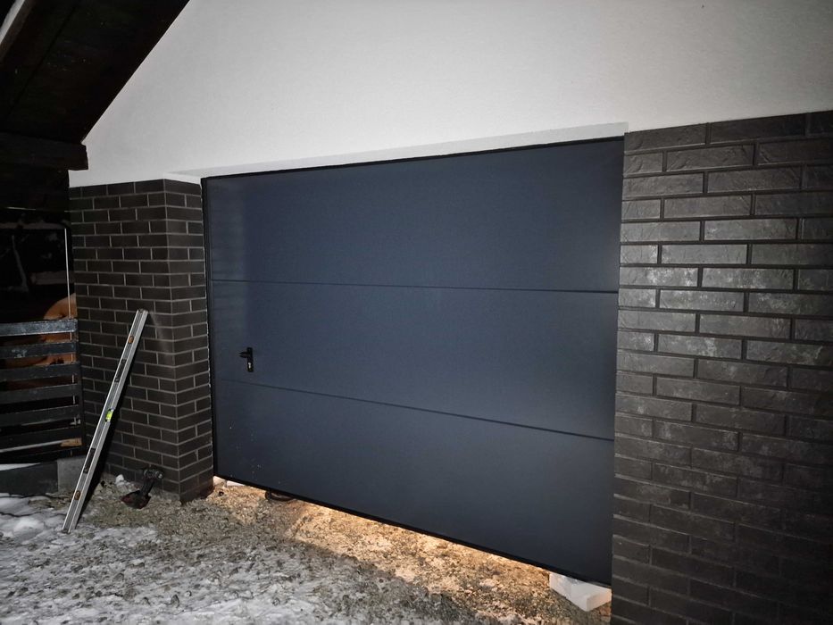 Brama garażowa antracyt 3000x3000