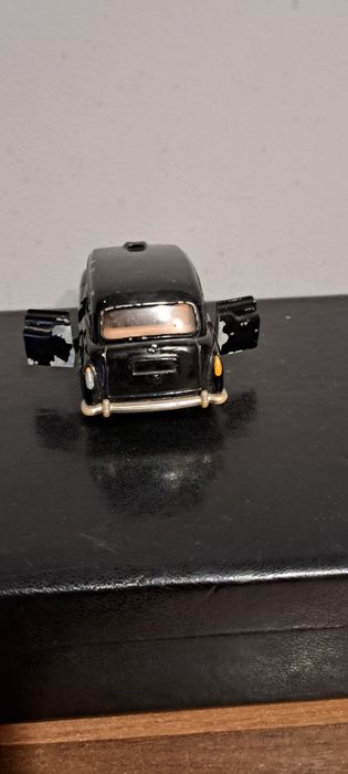 CORGI Austin London TAXI