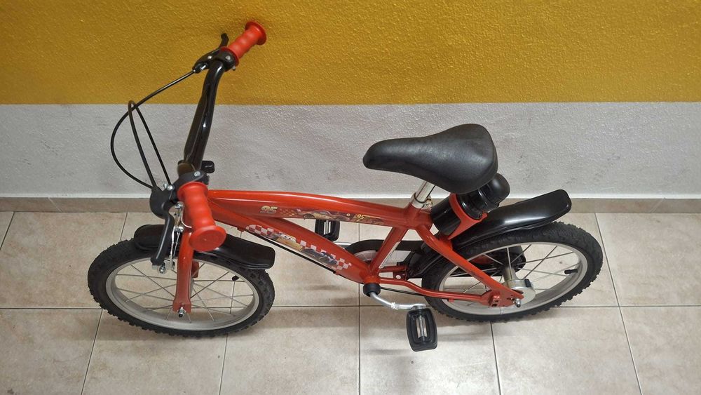 Bicicleta infantil Cars - 16 Polegadas