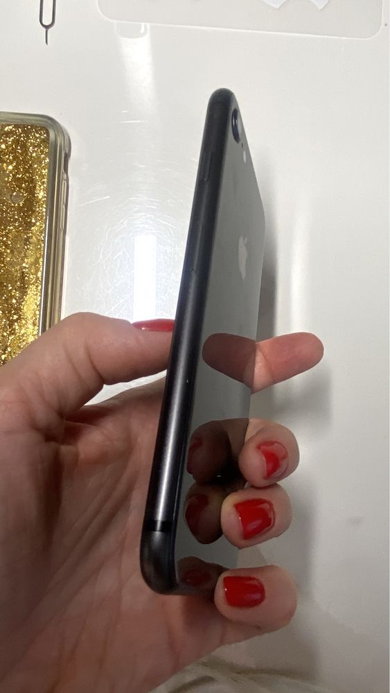 Iphone 8 sprawny 100% pierwsza właścicielka