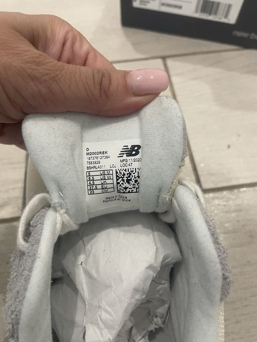 Кросівки New Balance 2002R