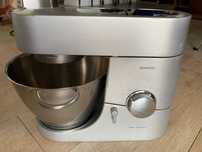 Кухонна машина Kenwood chef titanium KMO10