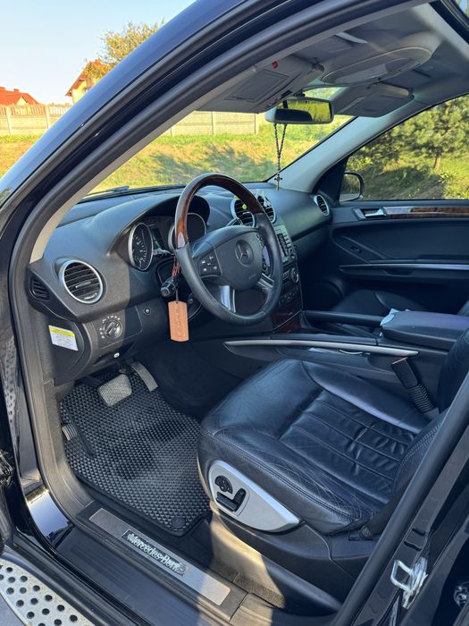 Мерседес МЛ 350 4 MATIC