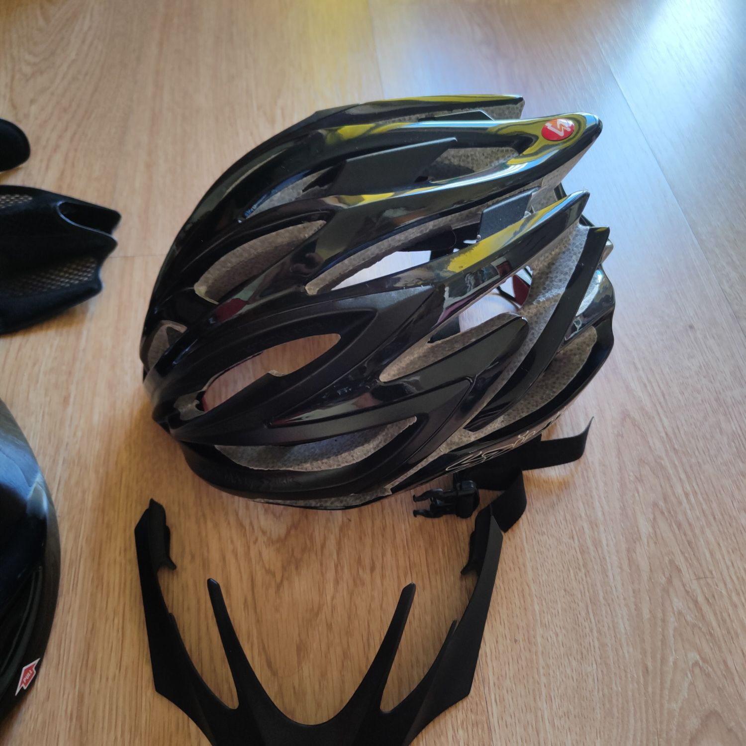 Capacete bicicleta SPIUK e óculos
