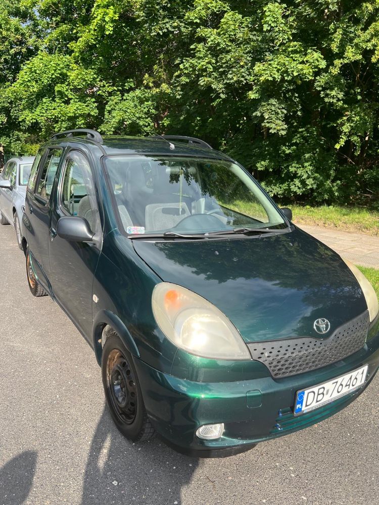 Toyota Yaris Verso, sprawna technicznie, klima