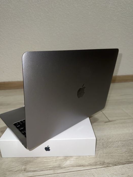 Apple MacBook Pro 13 Touch Bar 128GB 2019