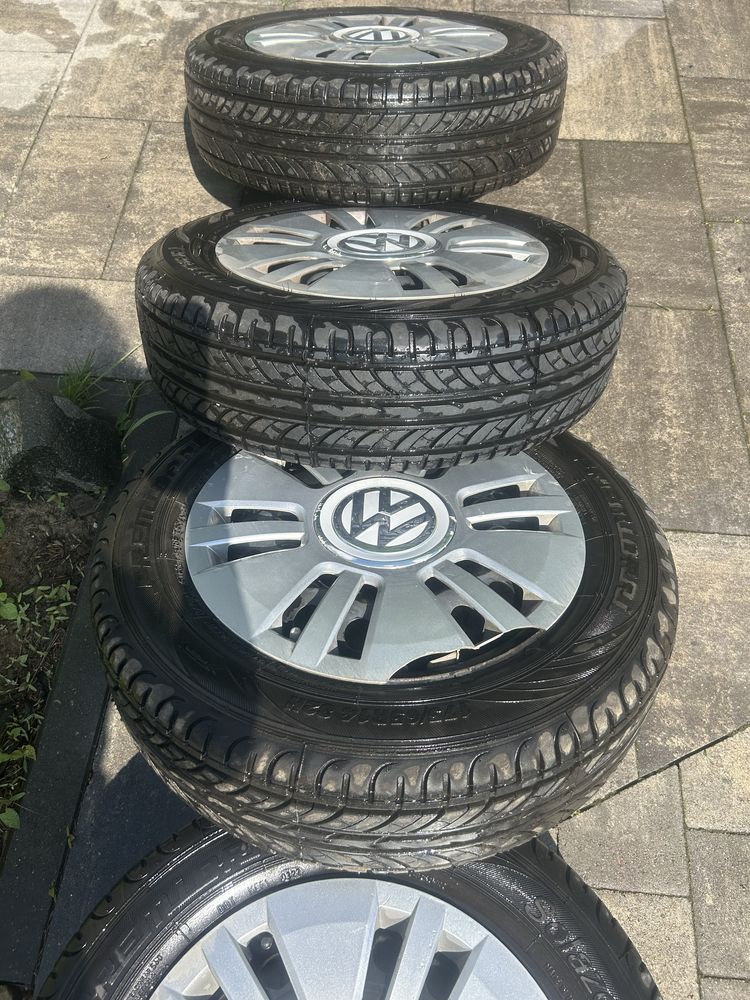 Kola stalowe z kołpakami VW UP 175/65 R14