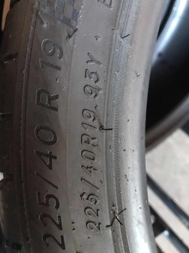 255/35/19+225/40/19 R19 Michelin Pilot Sport 4 4шт