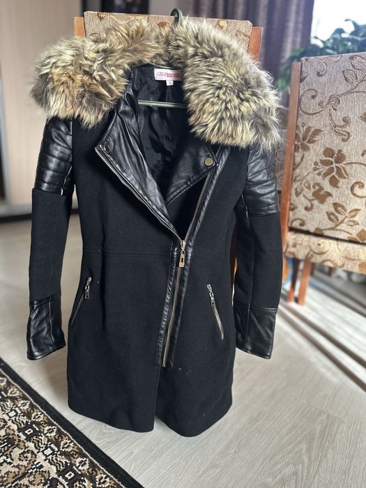 Пальта різні