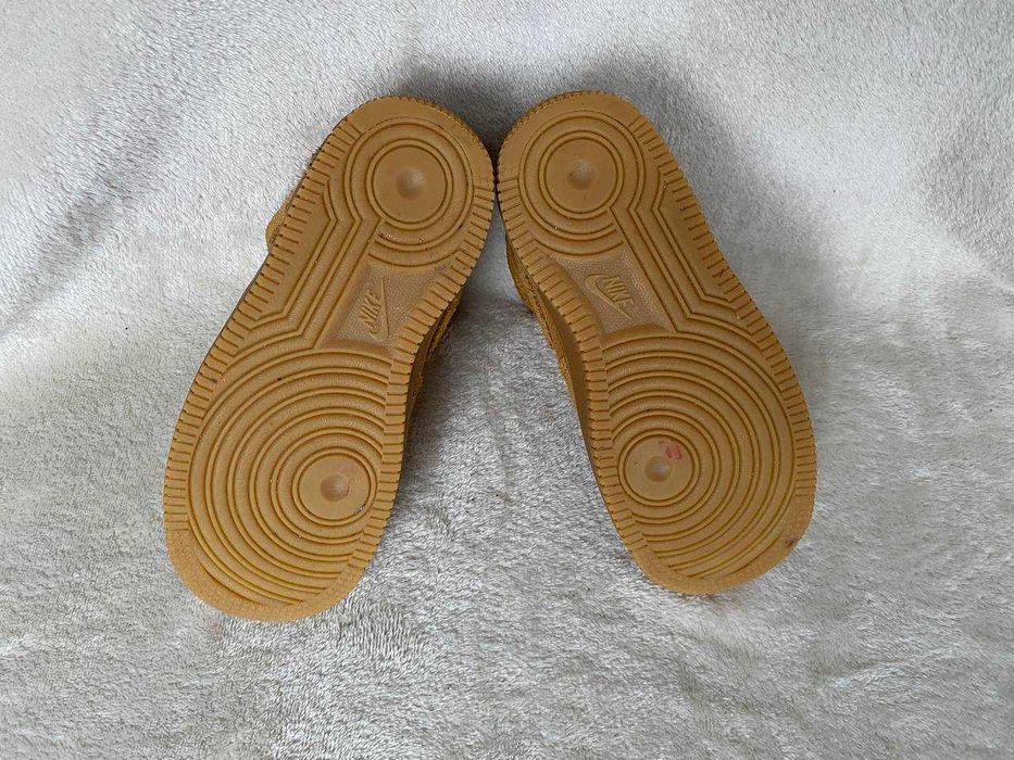 Високі замшеві Кросівки хайтопи  черевики Nike Air Force  розм 29,5