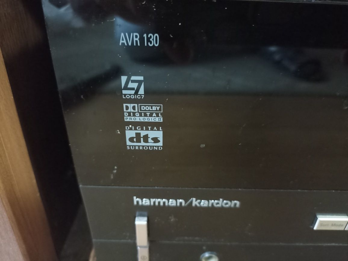 Amplituner Harman Kardon AVR 130+DVD 22+pilot.Cena 600zł.